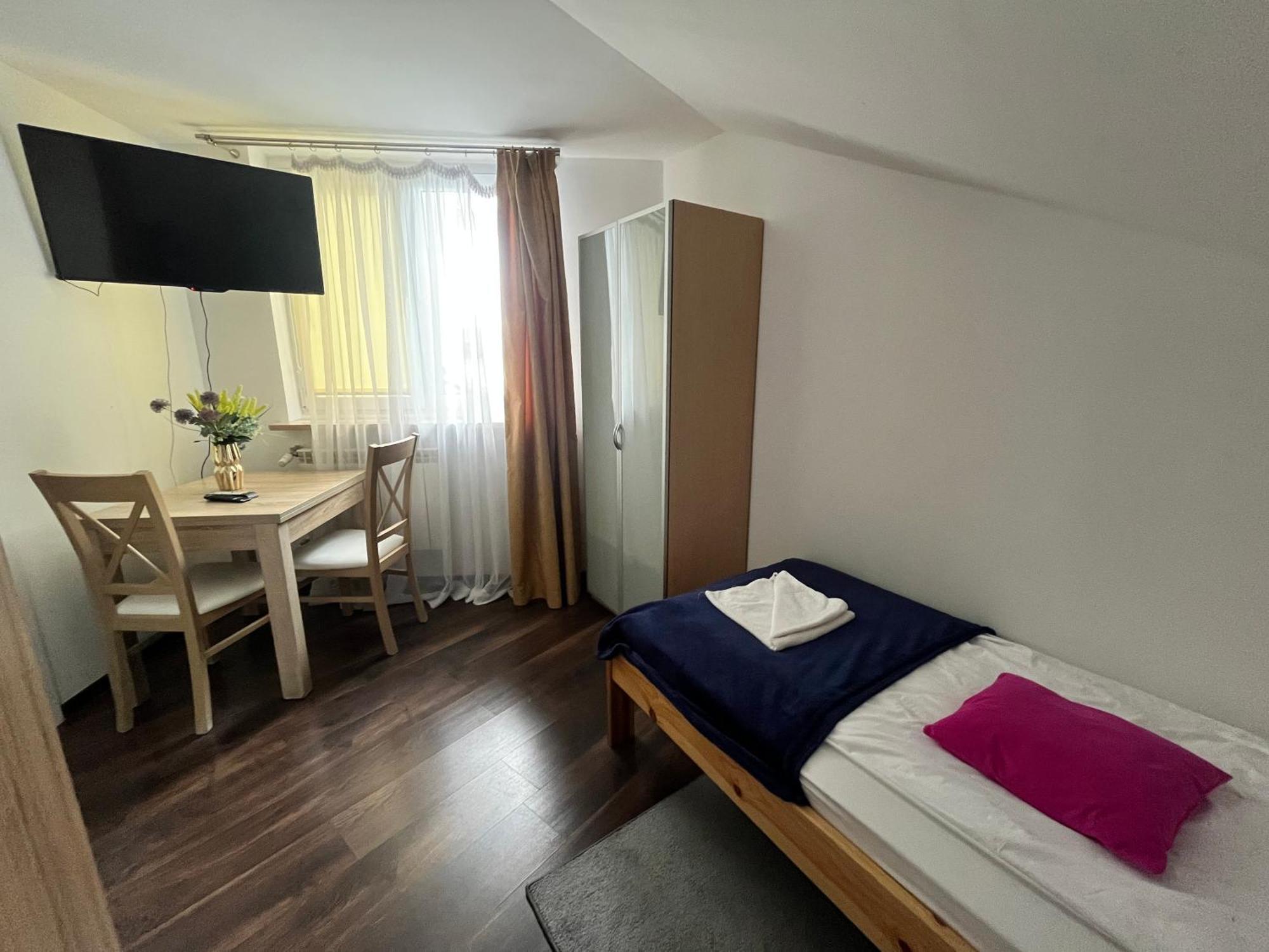 Hostel & Restauracja Santorini Bialystok Exterior photo